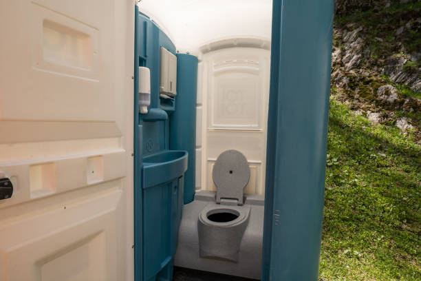 Portable Toilet Options We Offer in Wixom, MI